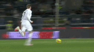 在线投注买球-美墨连线击穿迷墙！希门尼斯明白如何野蛮地进球